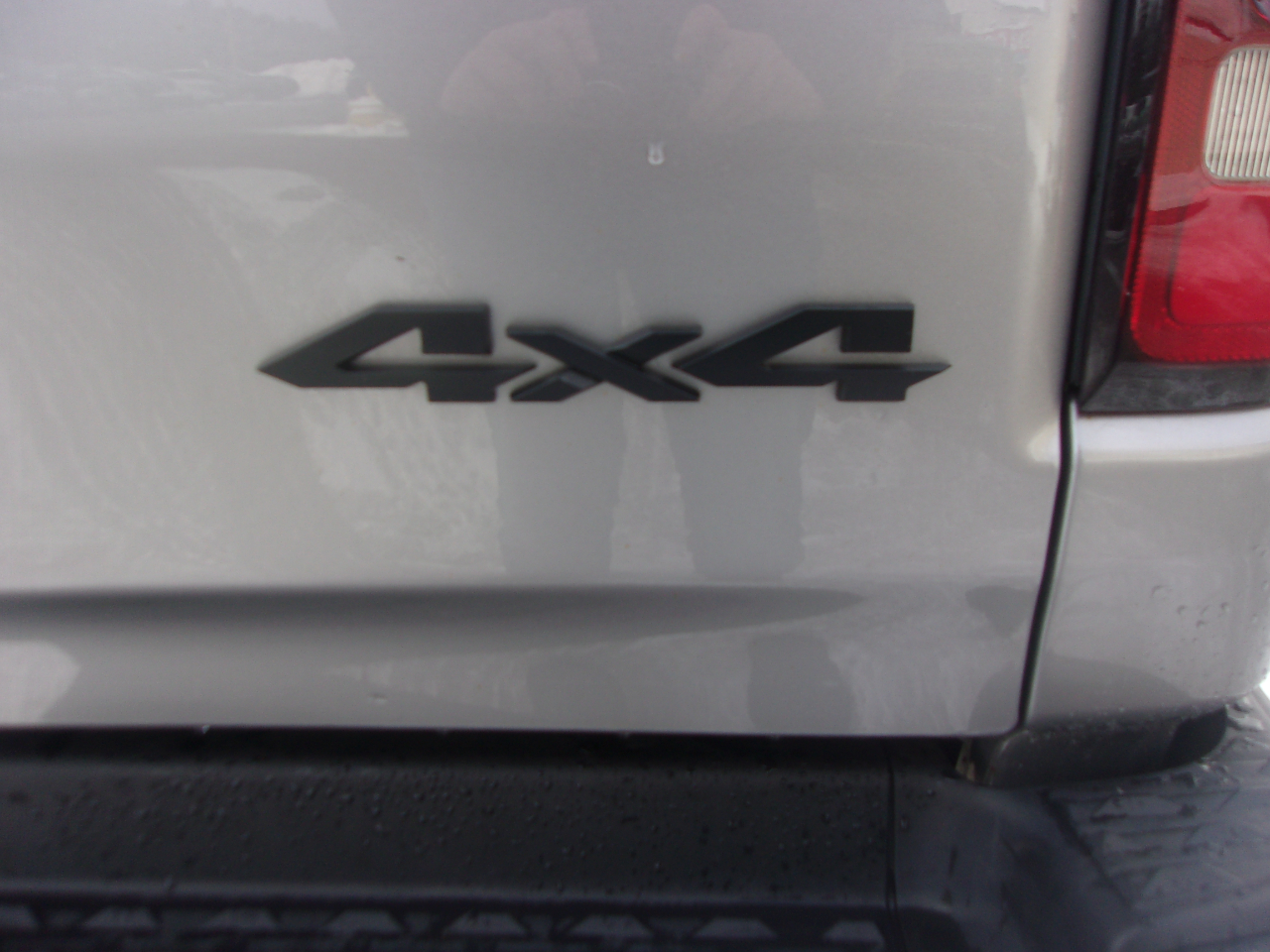 RAM 1500 Rebel 4x4 Crew Cab 5'7" Box 2019