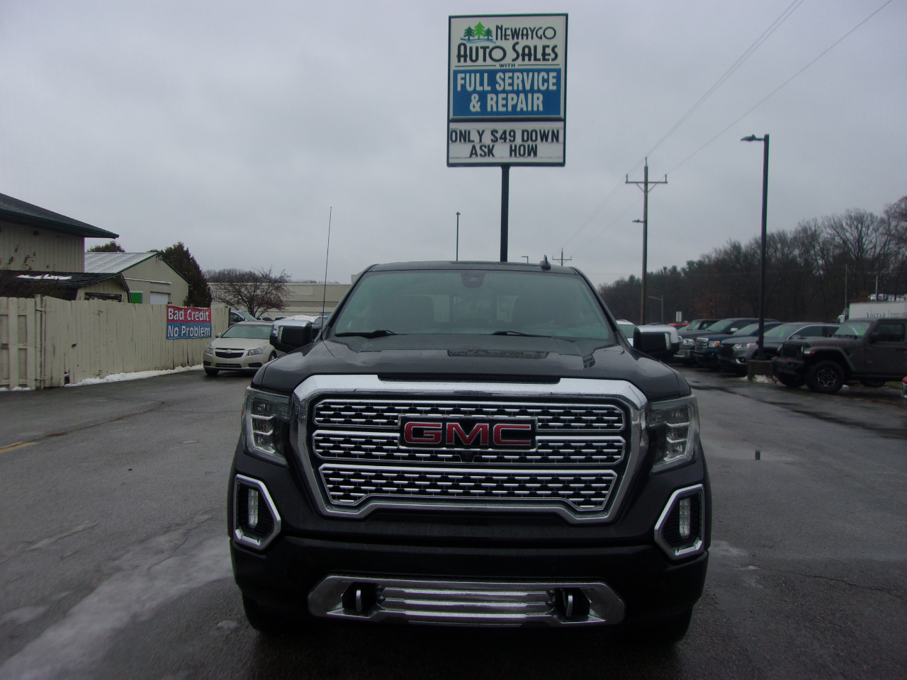 GMC Sierra 1500 4WD Crew Cab 147" Denali 2019