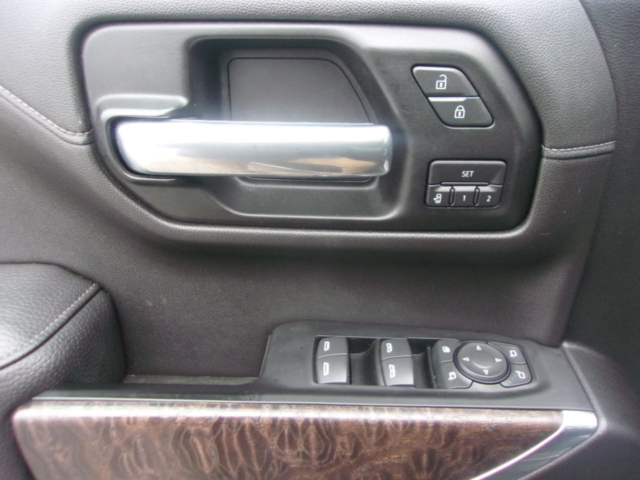 GMC Sierra 1500 4WD Crew Cab 147" Denali 2019