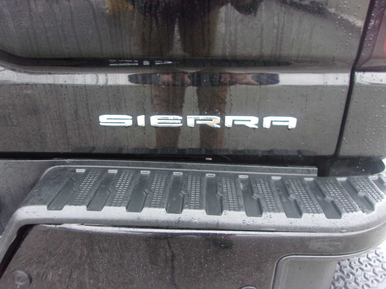 GMC Sierra 1500 4WD Crew Cab 147" Denali 2019