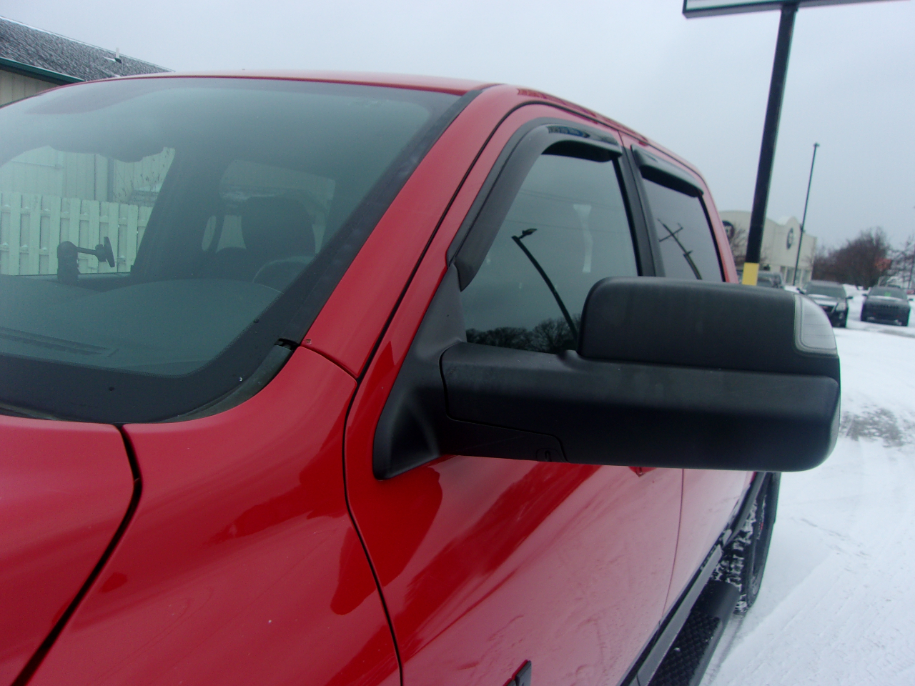 RAM 1500 4WD Crew Cab 140.5" Rebel 2016