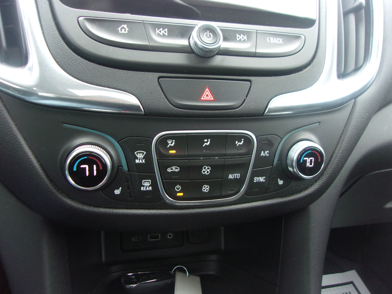 Chevrolet Equinox AWD 4dr LT w/1LT 2020