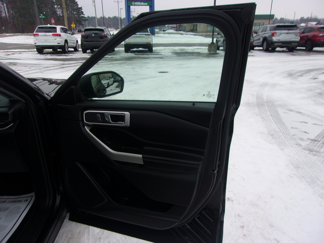 Ford Explorer XLT 4WD 2022