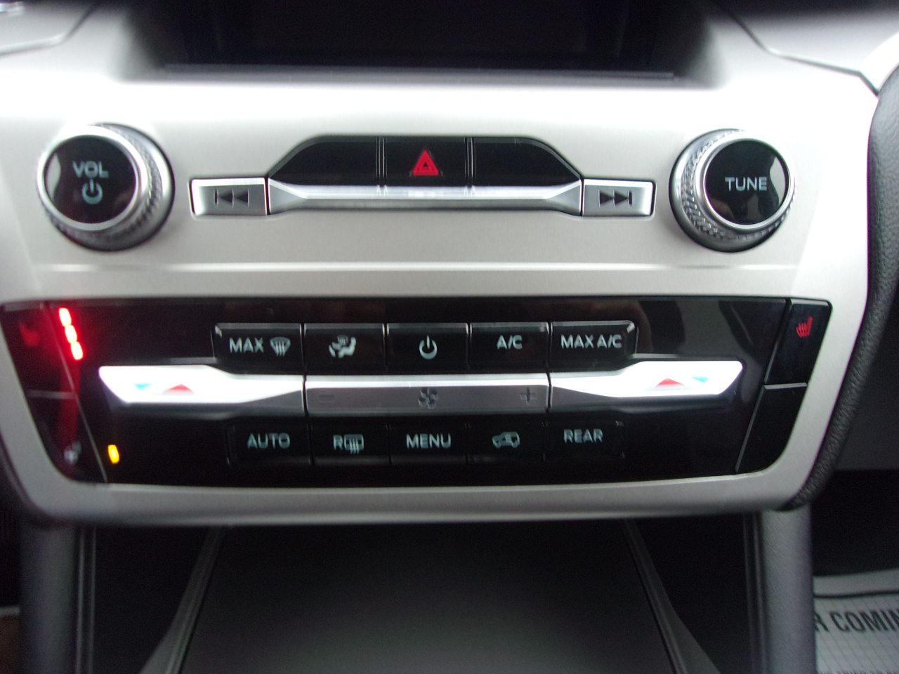 Ford Explorer XLT 4WD 2022