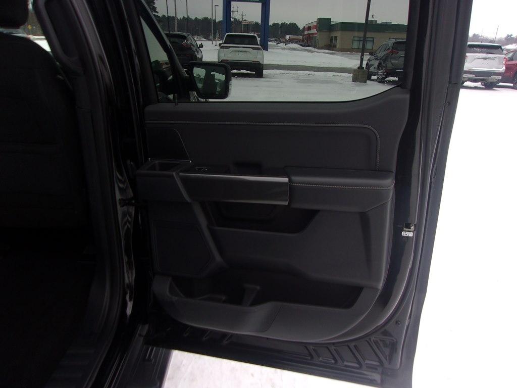 Ford F-150 XLT 4WD SuperCrew 5.5' Box 2022