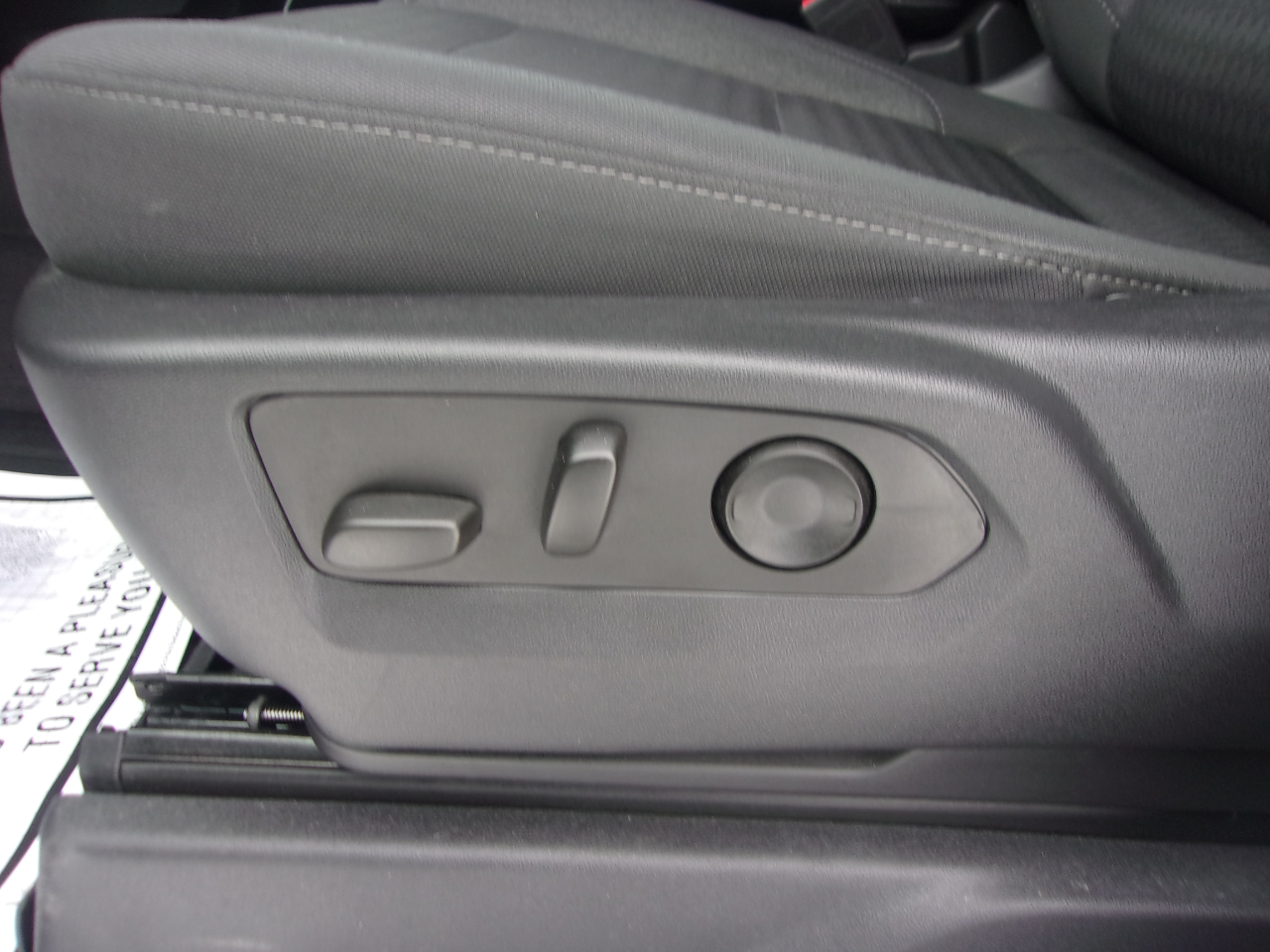 Chevrolet Silverado 1500 4WD Crew Cab 147" LT w/1LT 2022