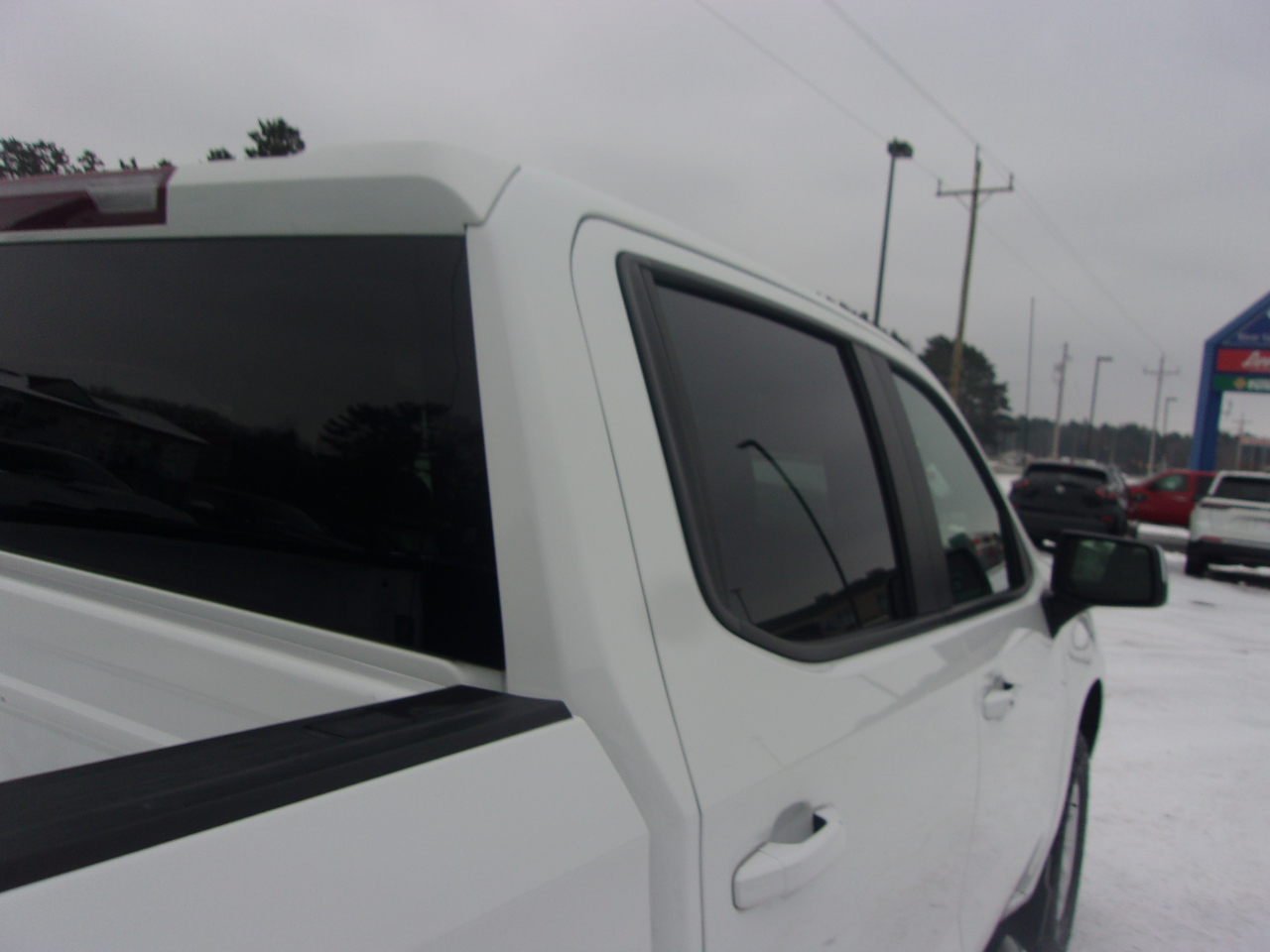 Chevrolet Silverado 1500 4WD Crew Cab 147" LT w/1LT 2022