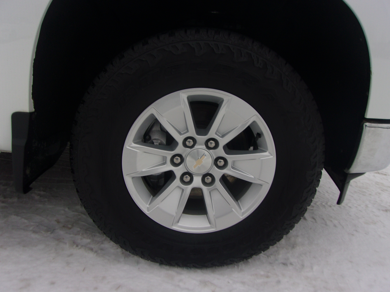 Chevrolet Silverado 1500 4WD Crew Cab 147" LT w/1LT 2022