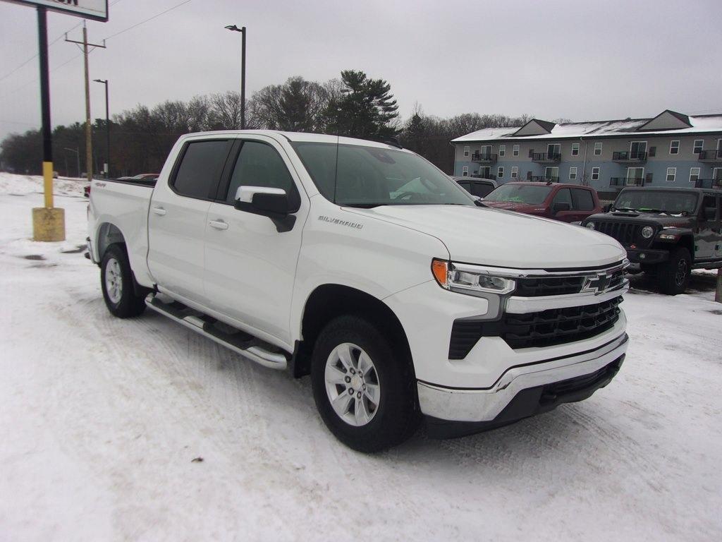 Chevrolet Silverado 1500 4WD Crew Cab 147" LT w/1LT 2022