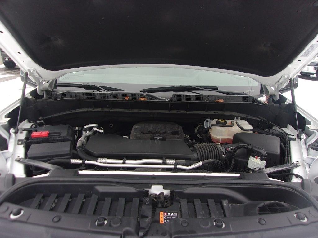 Chevrolet Silverado 1500 4WD Crew Cab 147" LT w/1LT 2022