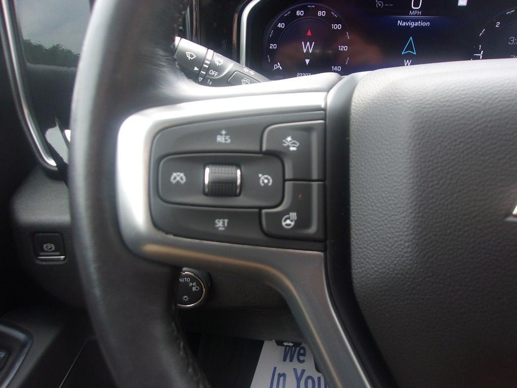 Chevrolet Silverado 1500 4WD Crew Cab 147" LT w/1LT 2022