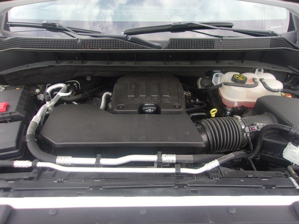 Chevrolet Silverado 1500 4WD Crew Cab 147" LT w/1LT 2022
