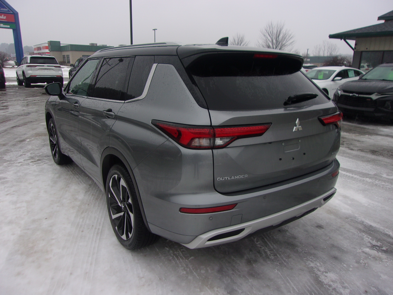 Mitsubishi Outlander SEL S-AWC 2024