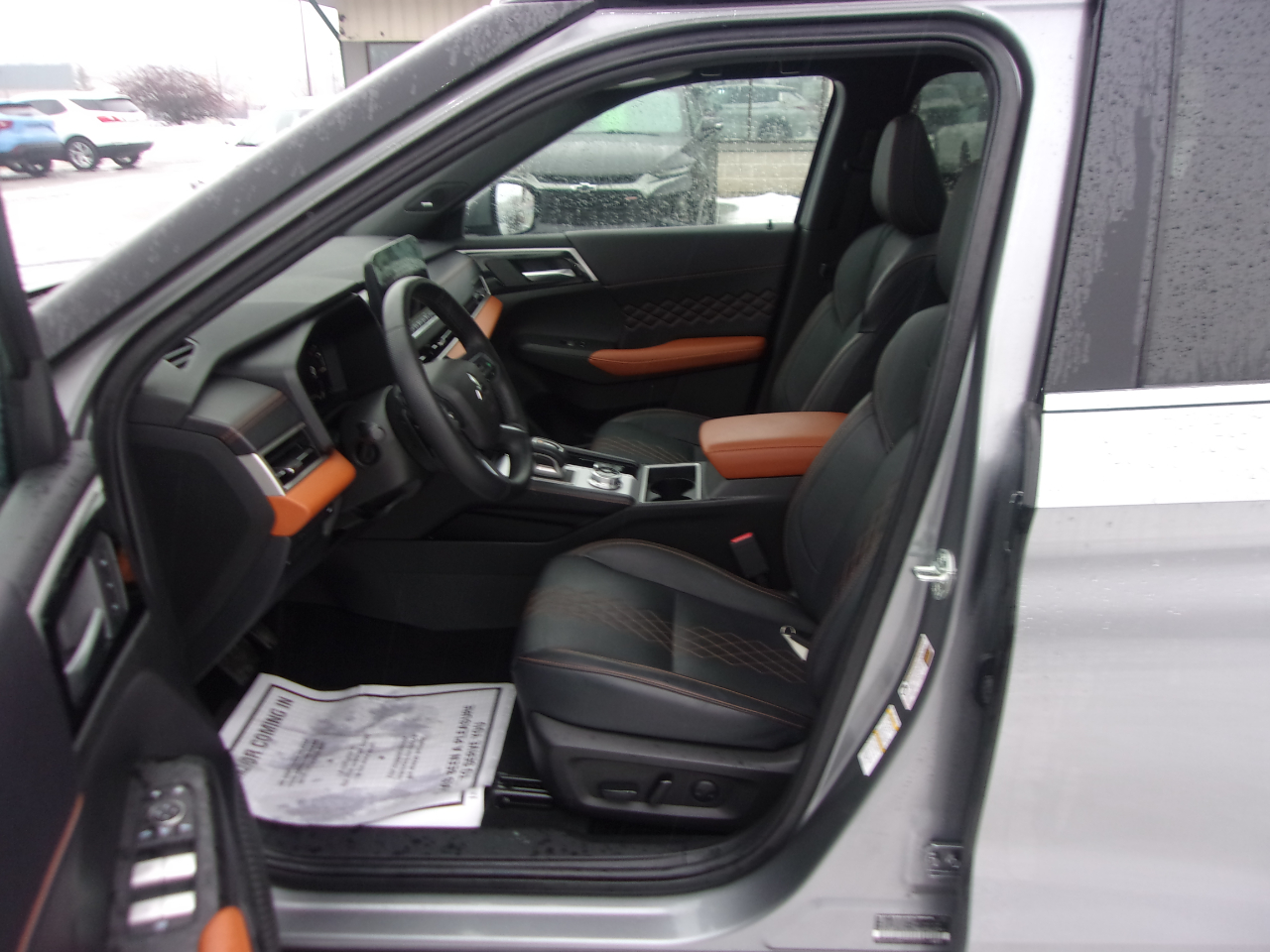 Mitsubishi Outlander SEL S-AWC 2024