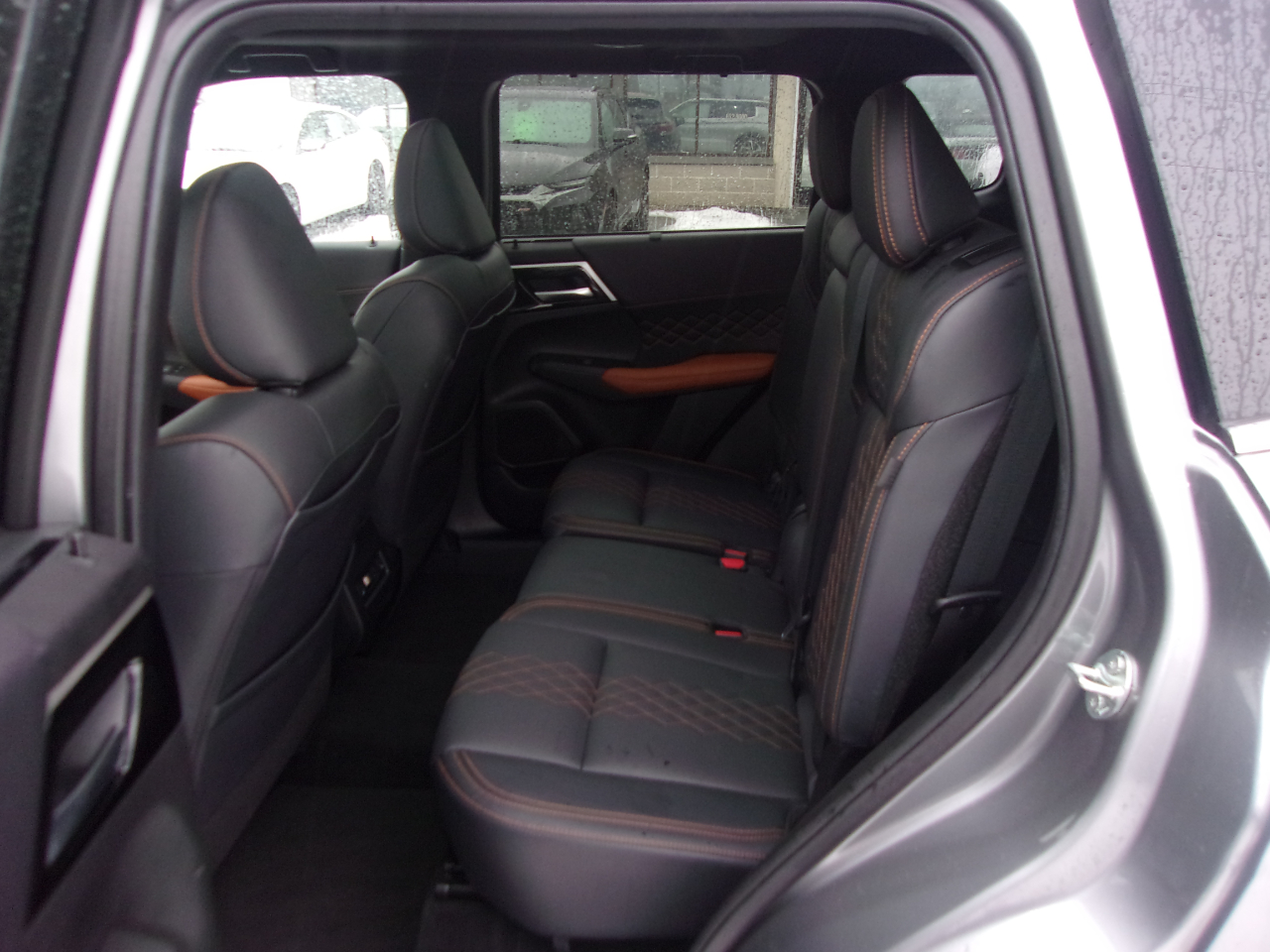 Mitsubishi Outlander SEL S-AWC 2024