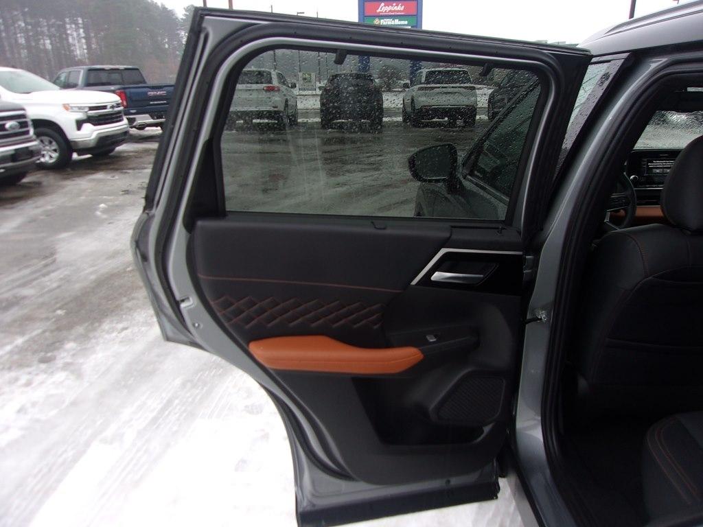 Mitsubishi Outlander SEL S-AWC 2024