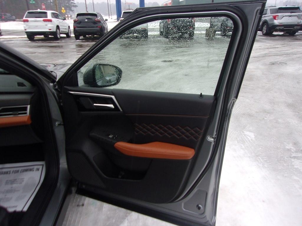 Mitsubishi Outlander SEL S-AWC 2024