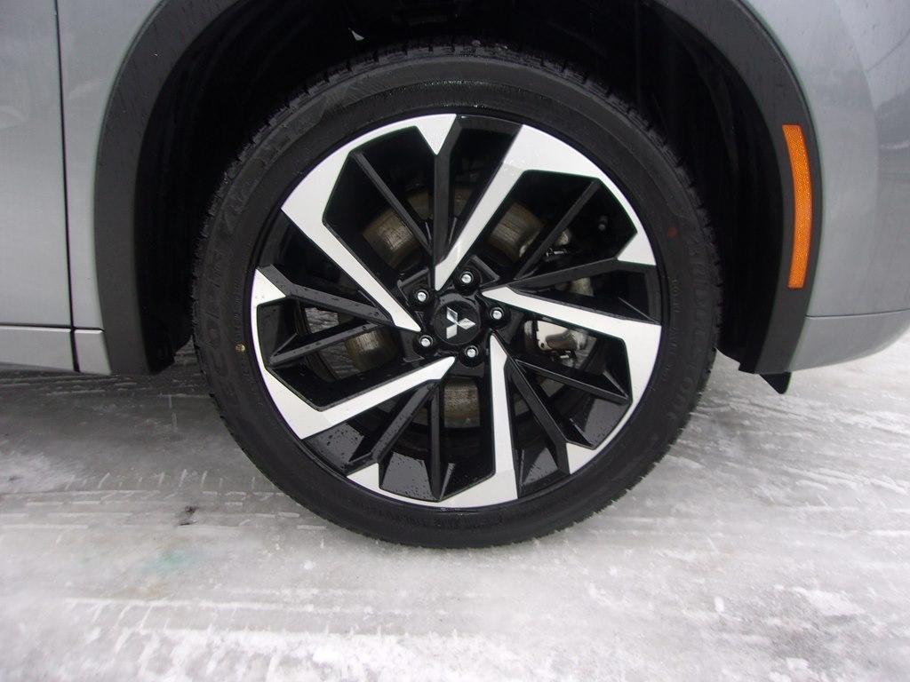 Mitsubishi Outlander SEL S-AWC 2024