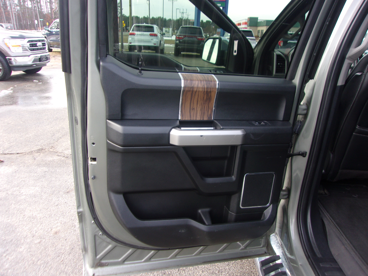 Ford F-150 Lariat 4WD SuperCrew 5.5' Box 2019