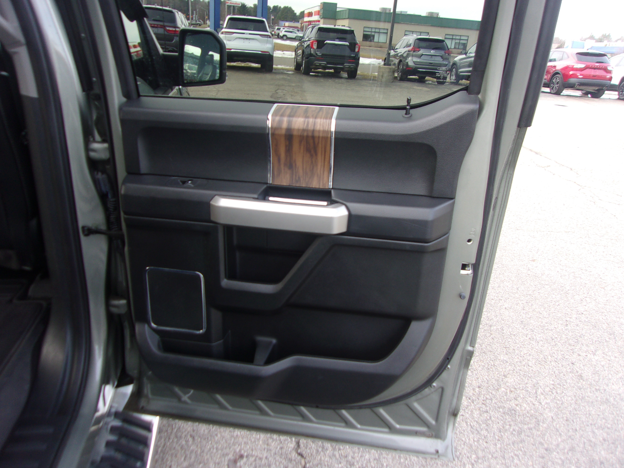 Ford F-150 Lariat 4WD SuperCrew 5.5' Box 2019