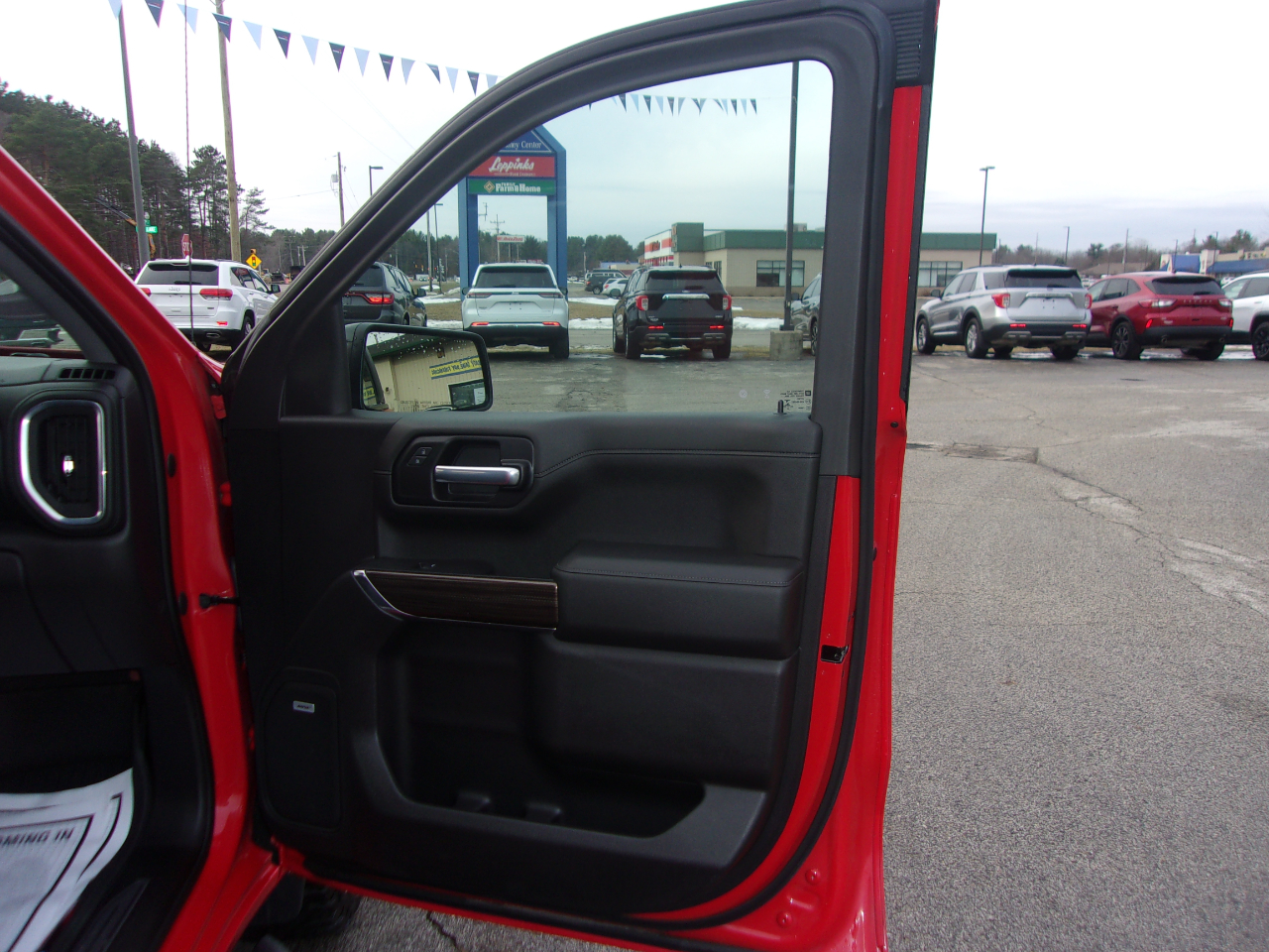 Chevrolet Silverado 1500 4WD Crew Cab 147" LT Trail Boss 2021