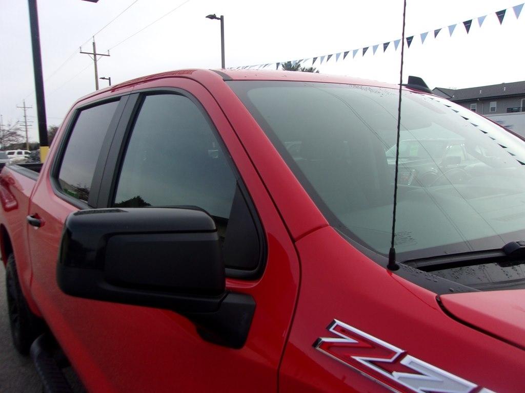 Chevrolet Silverado 1500 4WD Crew Cab 147" LT Trail Boss 2021