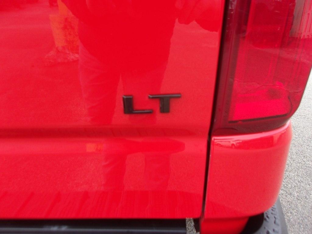 Chevrolet Silverado 1500 4WD Crew Cab 147" LT Trail Boss 2021