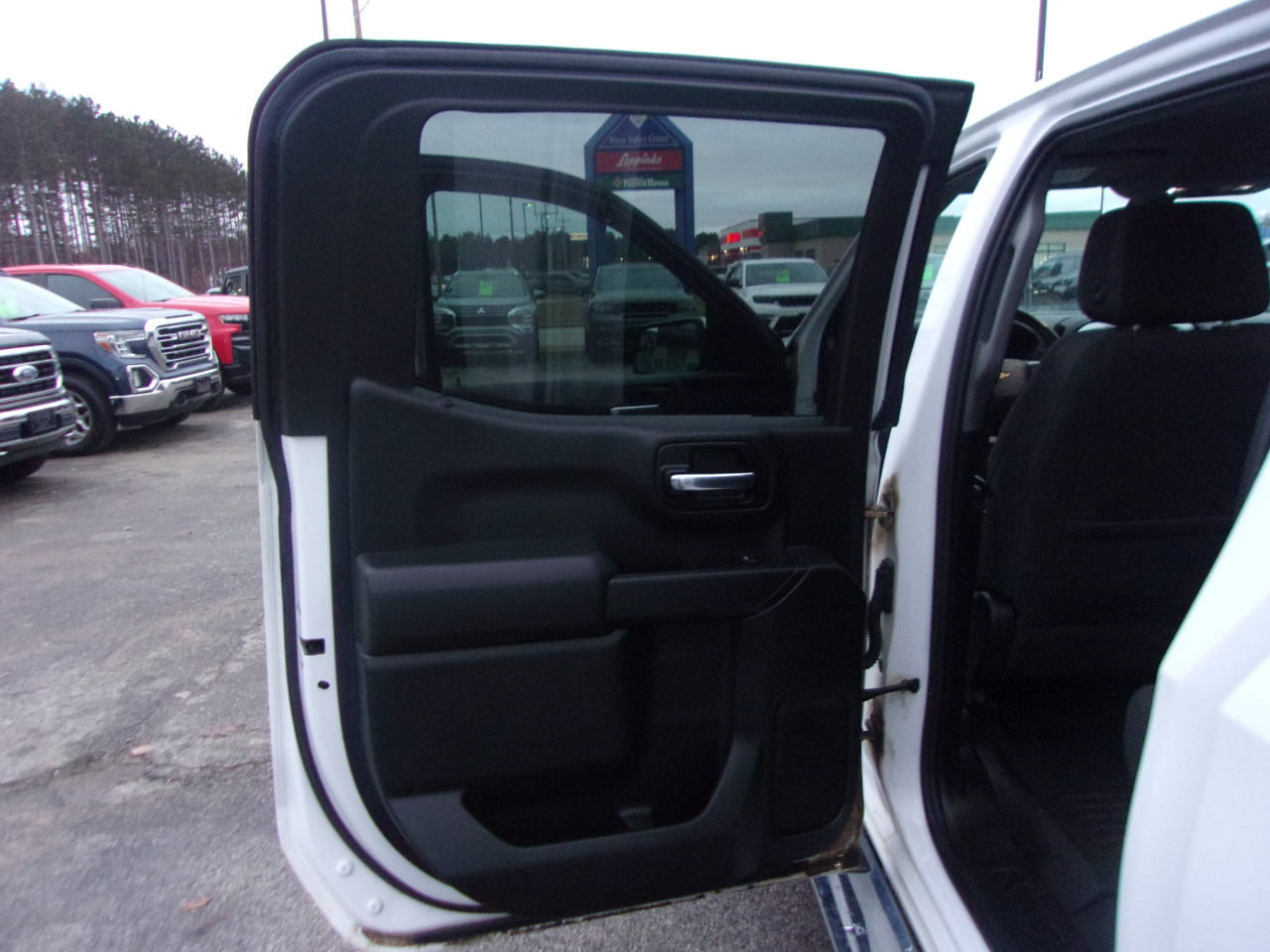 Chevrolet Silverado 1500 4WD Crew Cab 147" LT 2019