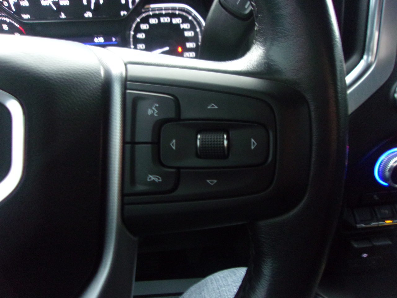 GMC Sierra 1500 4WD Crew Cab 147" Elevation 2021