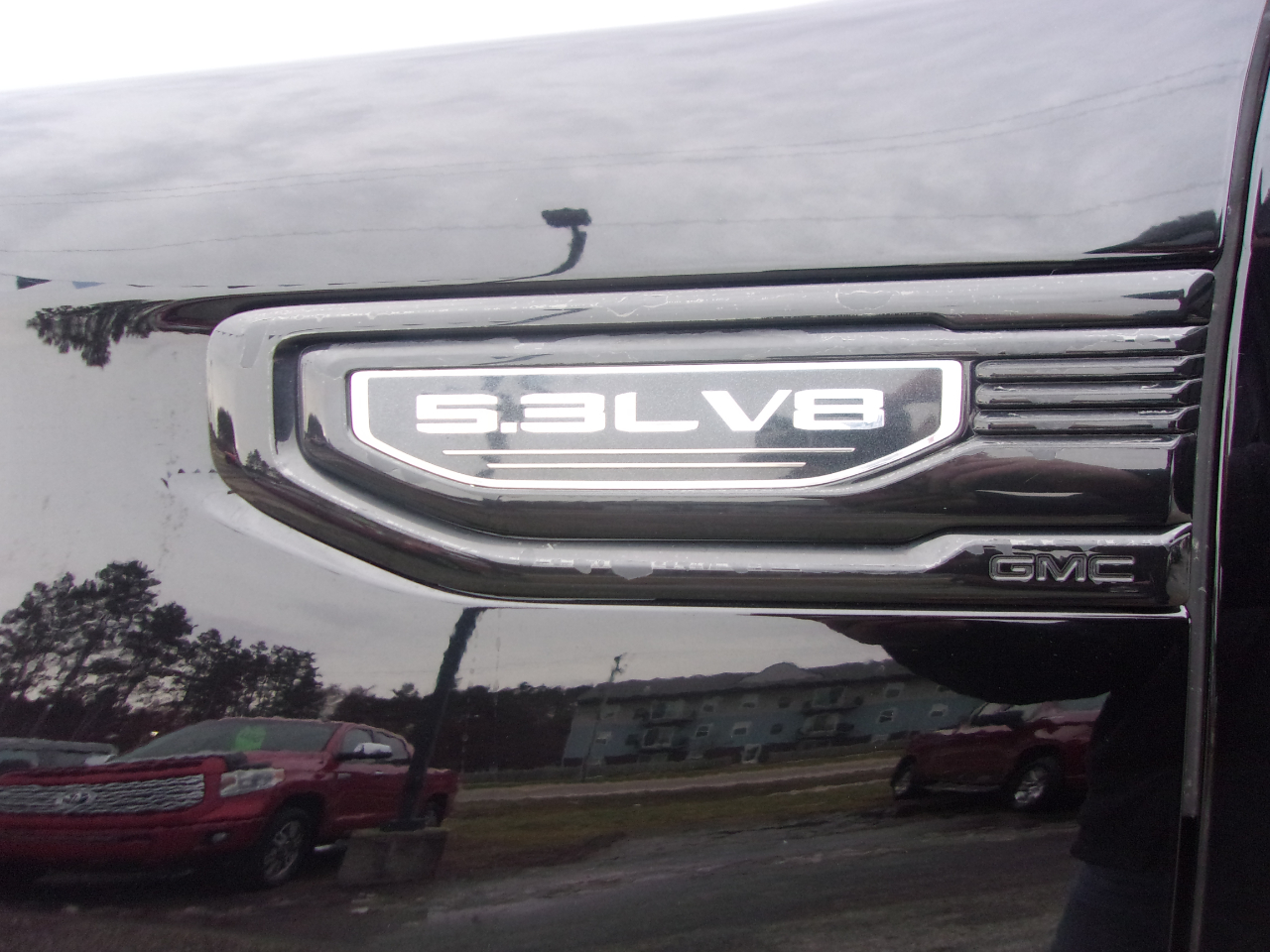 GMC Sierra 1500 4WD Crew Cab 147" Elevation 2021