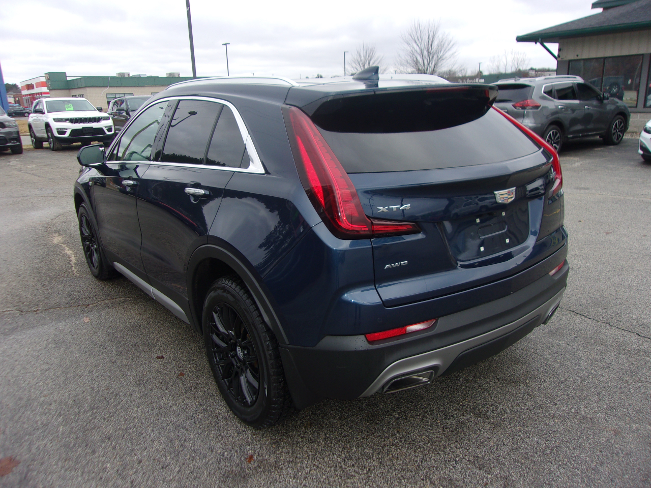 Cadillac XT4 AWD 4dr Premium Luxury 2019