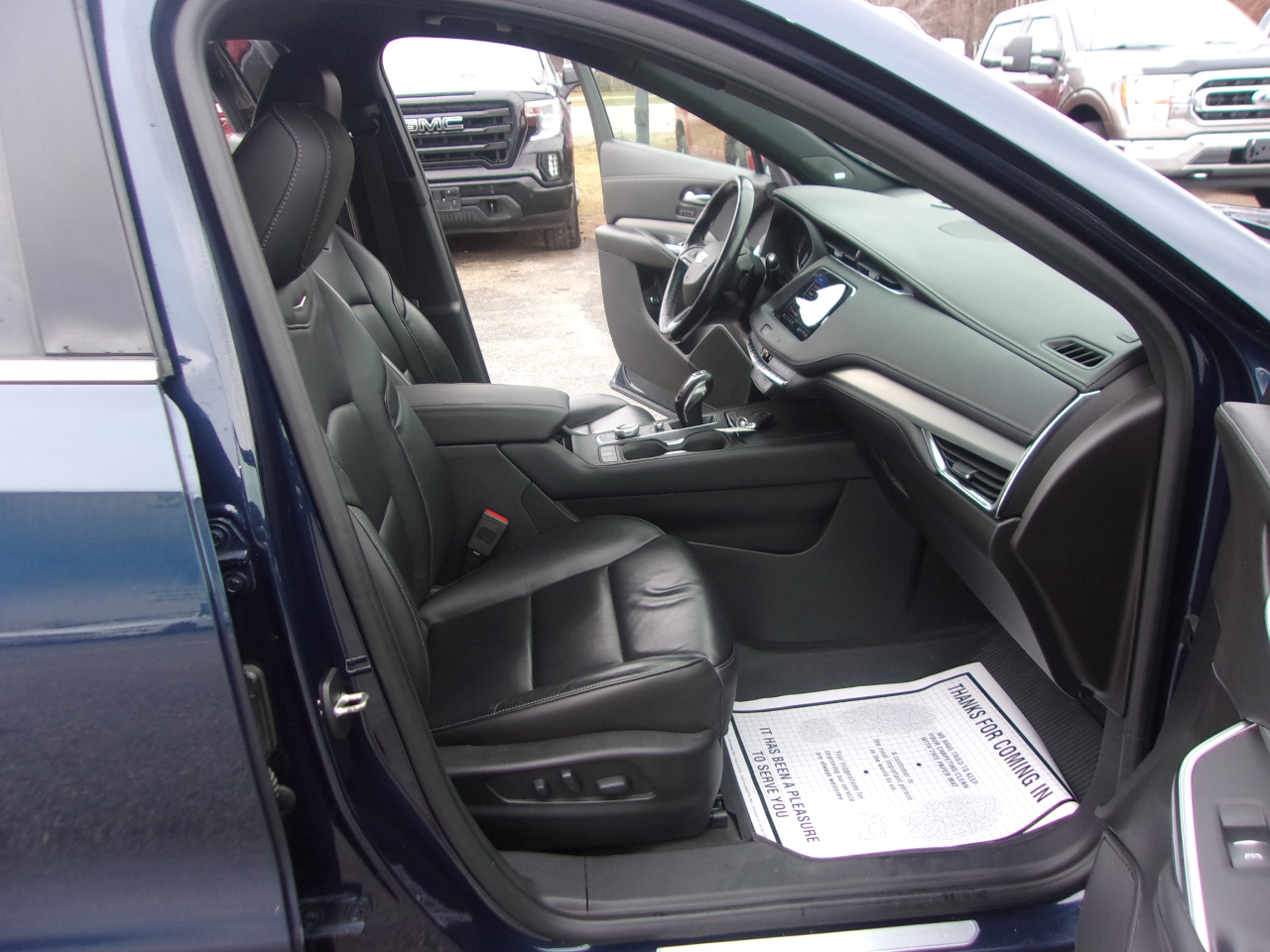 Cadillac XT4 AWD 4dr Premium Luxury 2019