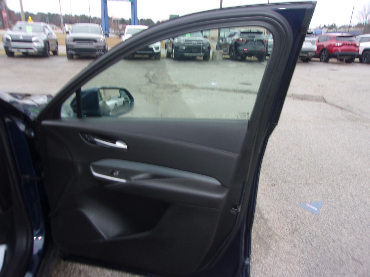 Cadillac XT4 AWD 4dr Premium Luxury 2019