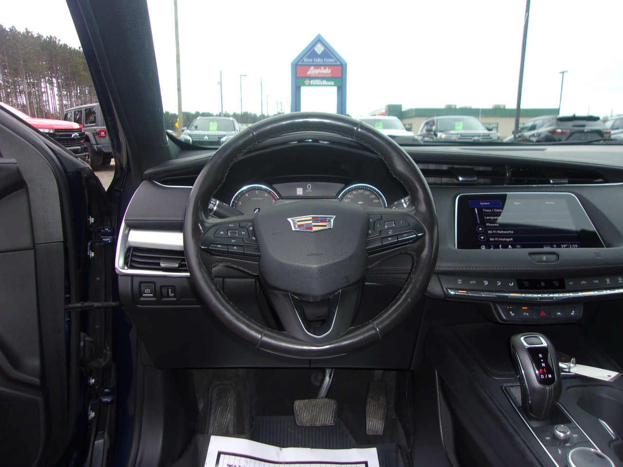 Cadillac XT4 AWD 4dr Premium Luxury 2019