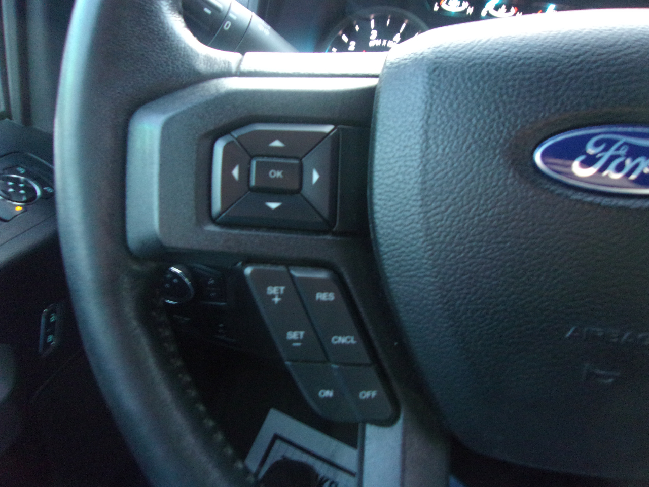 Ford F-150 XLT 4WD SuperCrew 5.5' Box 2018