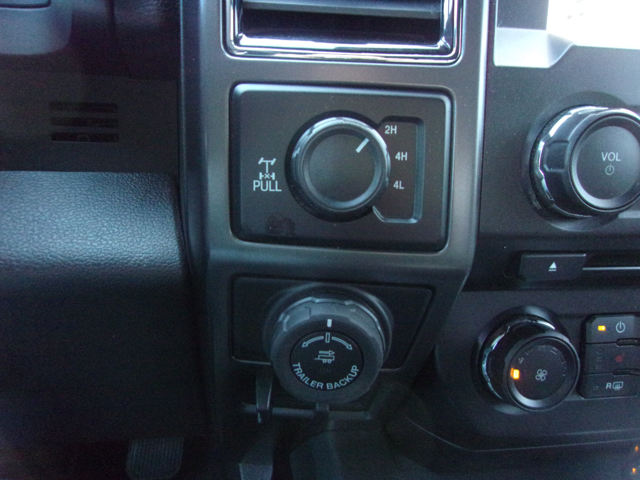 Ford F-150 XLT 4WD SuperCrew 5.5' Box 2018