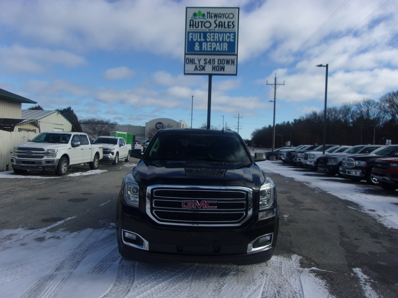 GMC Yukon XL 4WD 4dr SLT 2017