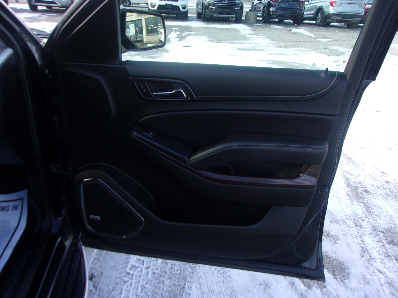 GMC Yukon XL 4WD 4dr SLT 2017