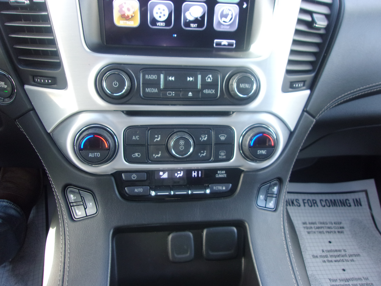 GMC Yukon XL 4WD 4dr SLT 2017