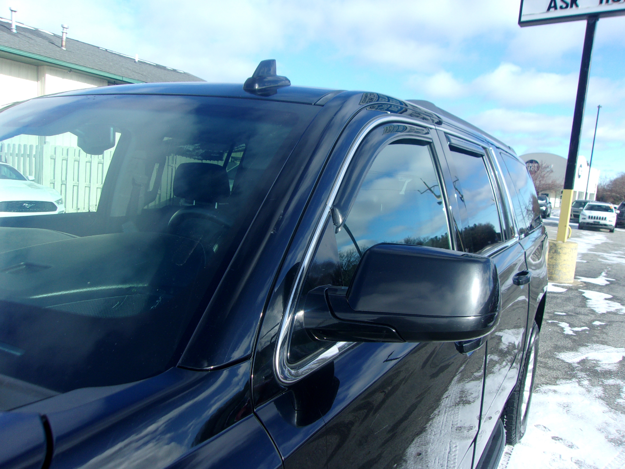 GMC Yukon XL 4WD 4dr SLT 2017