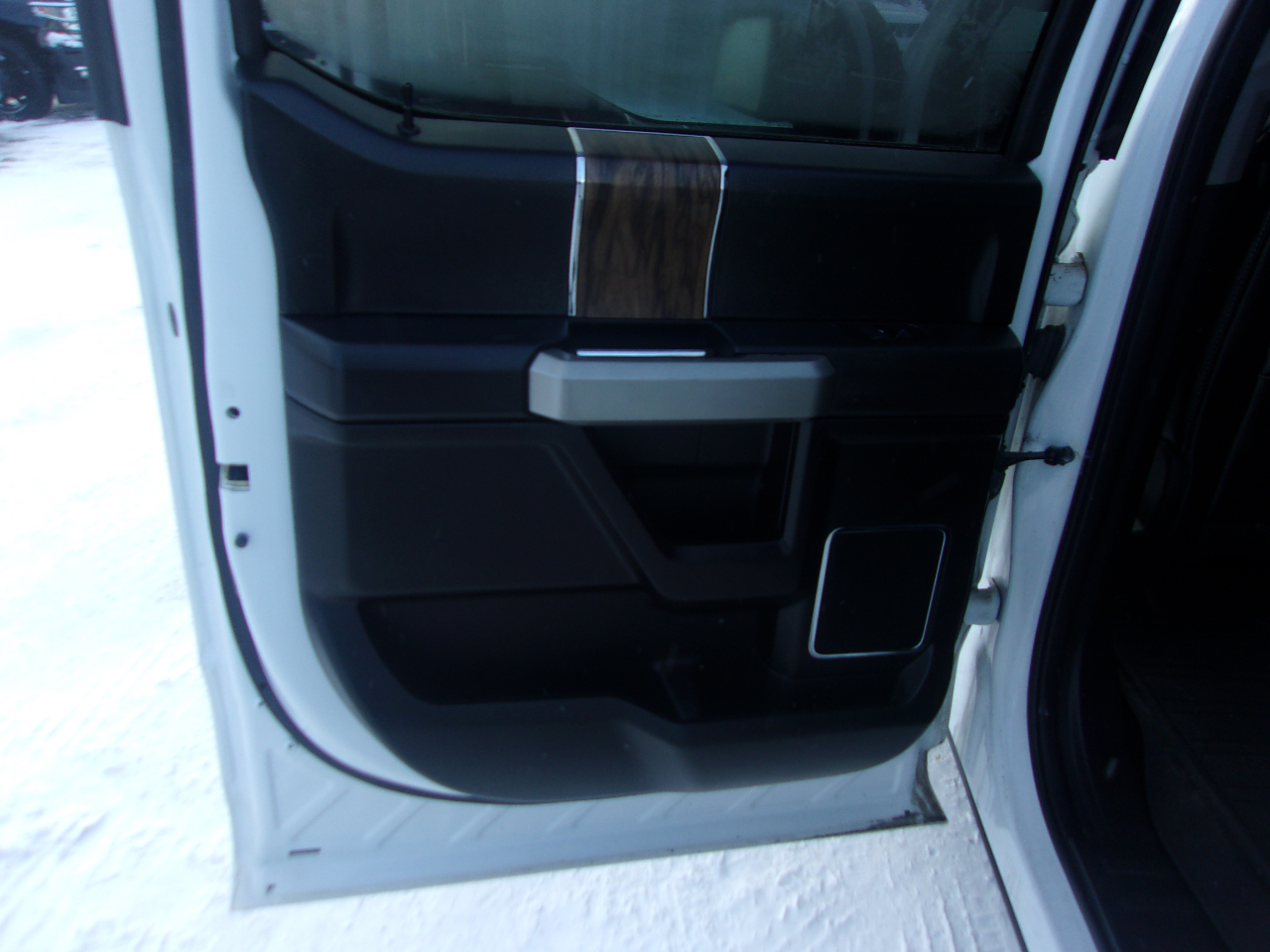 Ford F-150 Lariat 4WD SuperCrew 5.5' Box 2018