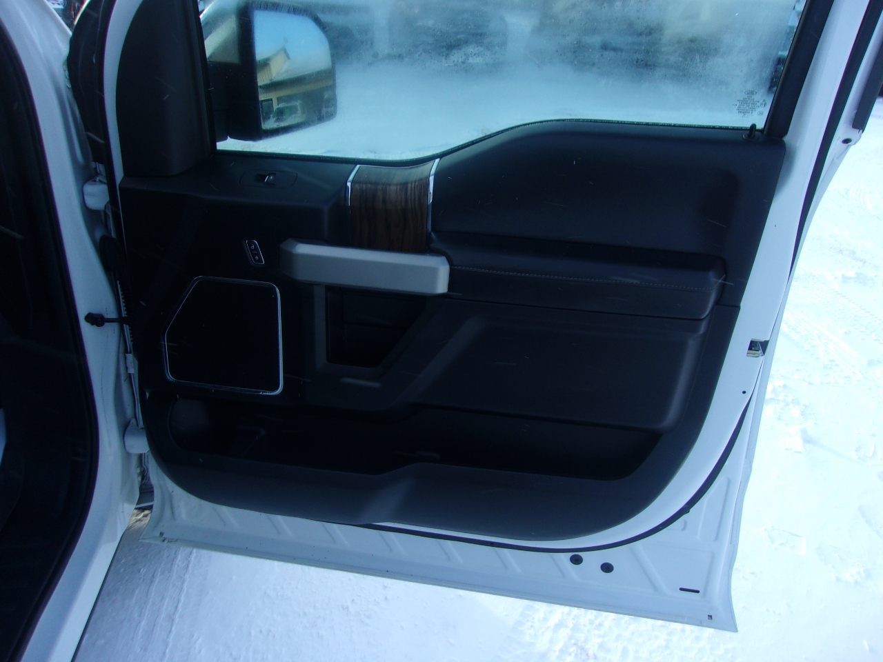 Ford F-150 Lariat 4WD SuperCrew 5.5' Box 2018