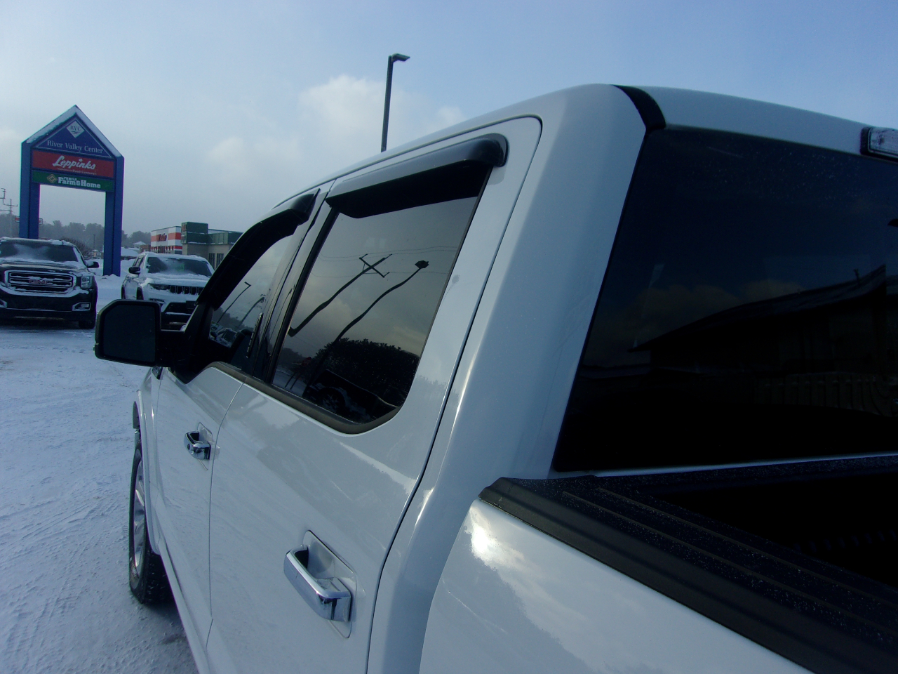 Ford F-150 Lariat 4WD SuperCrew 5.5' Box 2018