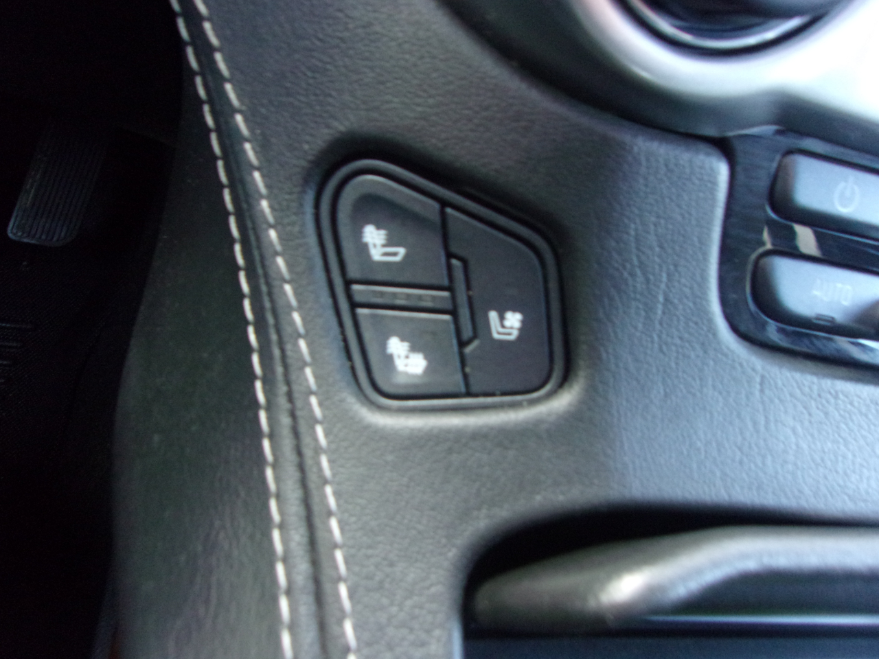 Chevrolet Tahoe 4WD 4dr Premier 2018