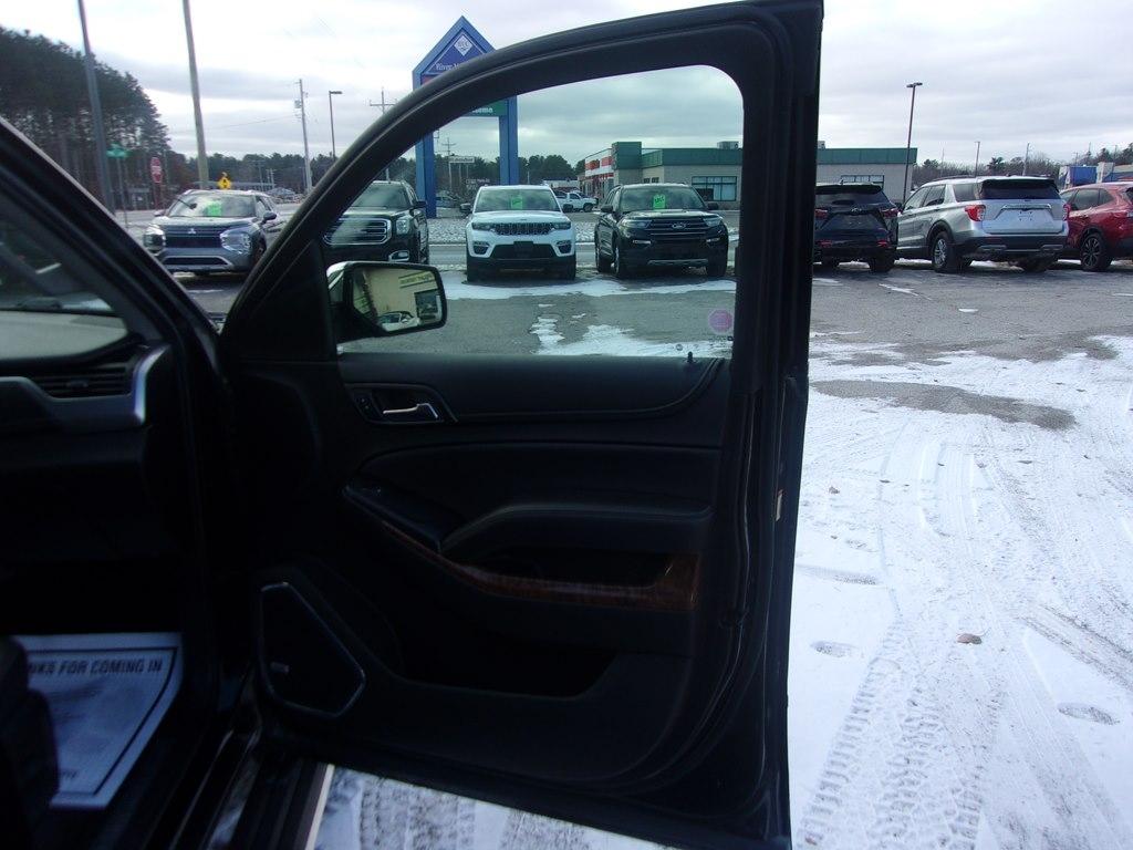 Chevrolet Tahoe 4WD 4dr Premier 2018