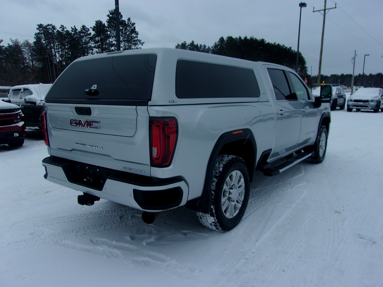 GMC Sierra 2500HD 4WD Crew Cab 159" Denali 2020