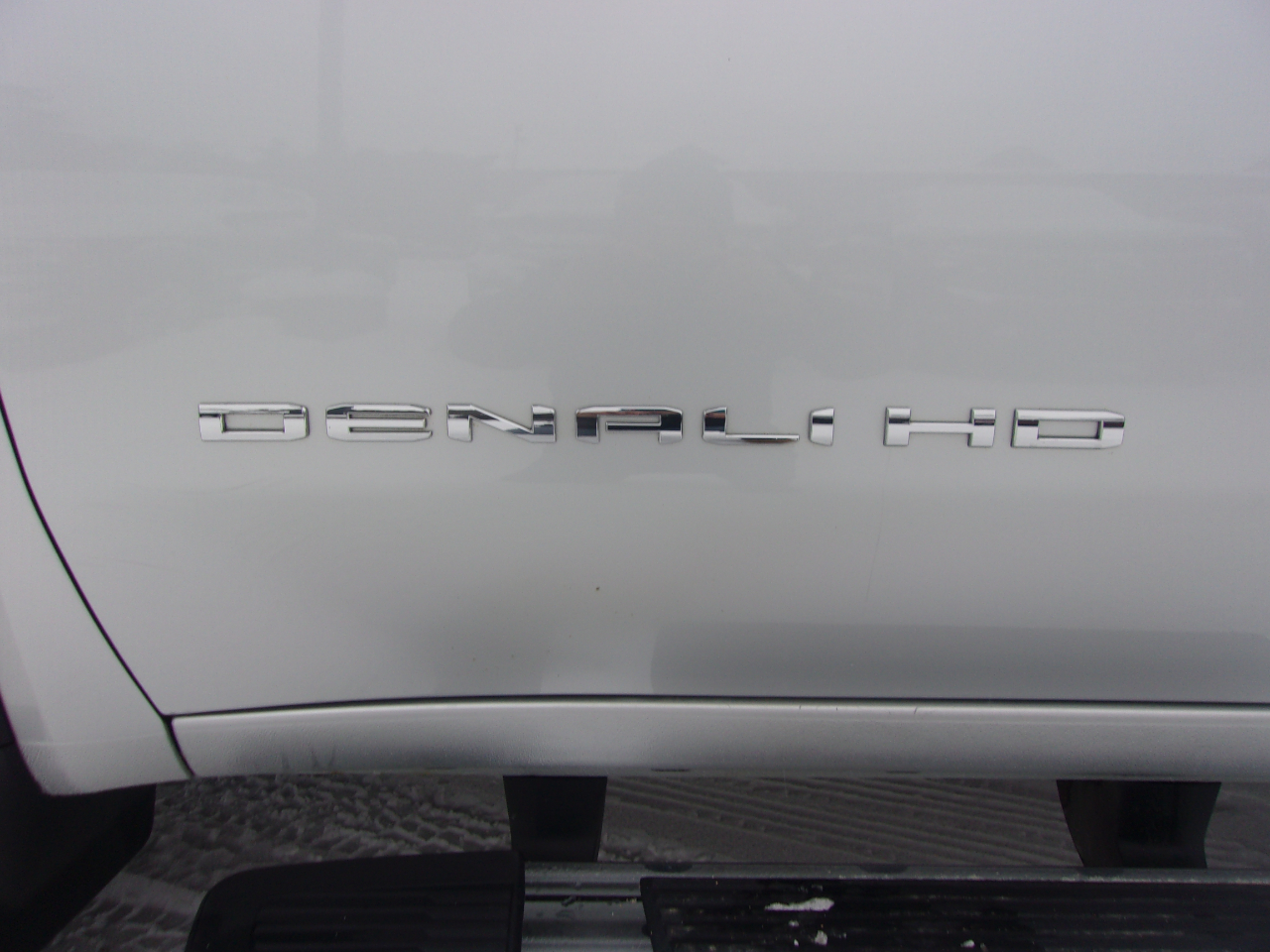 GMC Sierra 2500HD 4WD Crew Cab 159" Denali 2020