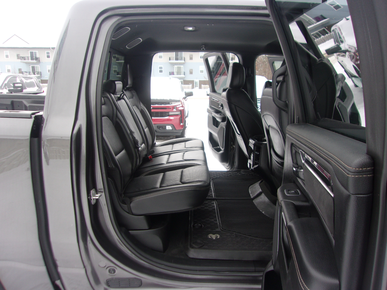 RAM 1500 Rebel 4x4 Crew Cab 5'7" Box 2022