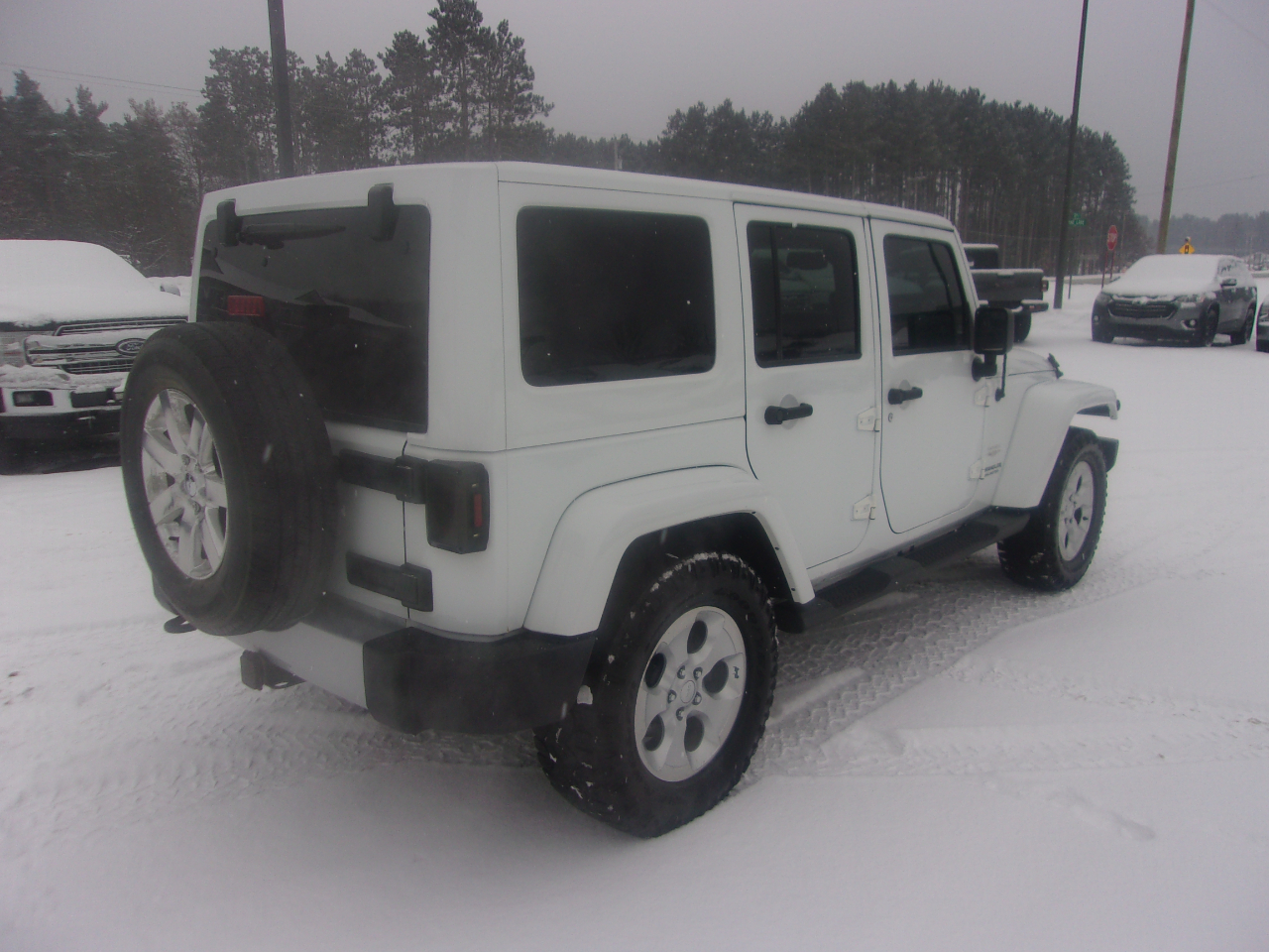 Jeep Wrangler Unlimited 4WD 4dr Sahara 2015