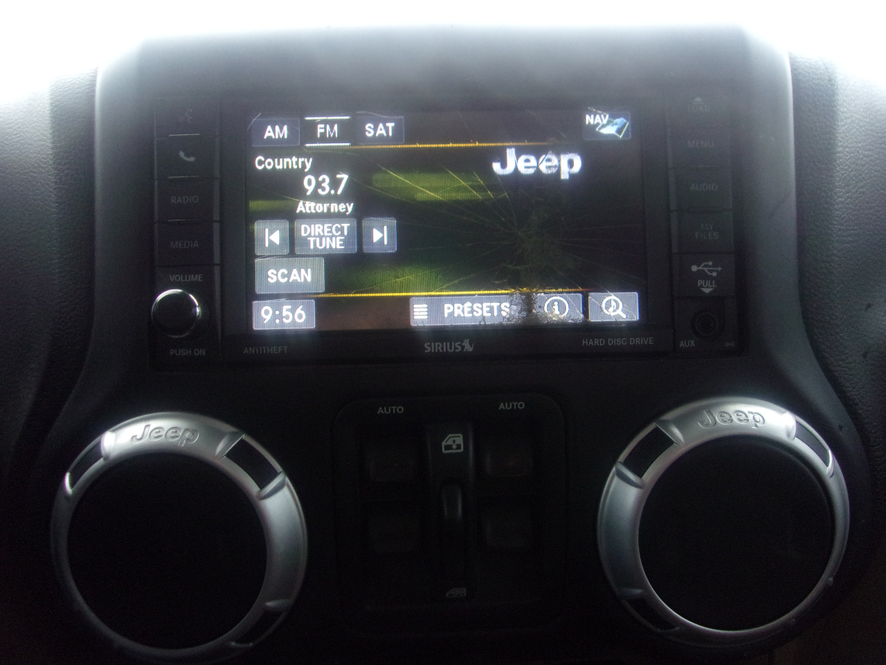 Jeep Wrangler Unlimited 4WD 4dr Sahara 2015